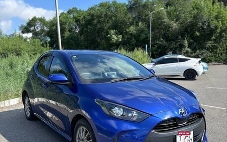 Toyota Yaris, 2021 год, 830 000 рублей, 4 фотография