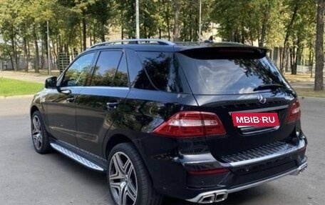 Mercedes-Benz M-Класс, 2012 год, 2 500 000 рублей, 2 фотография