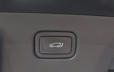 Hyundai Kona, 2023 год, 2 430 000 рублей, 29 фотография