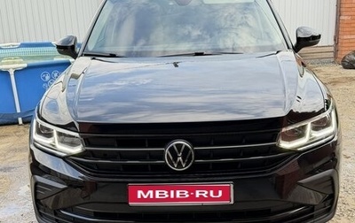 Volkswagen Tiguan II, 2021 год, 3 700 000 рублей, 1 фотография