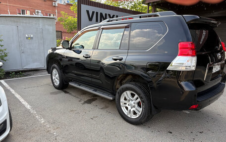 Toyota Land Cruiser Prado 150 рестайлинг 2, 2010 год, 2 300 000 рублей, 3 фотография