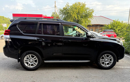 Toyota Land Cruiser Prado 150 рестайлинг 2, 2010 год, 2 300 000 рублей, 5 фотография