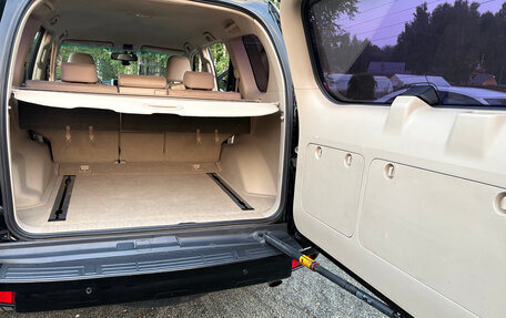 Toyota Land Cruiser Prado 150 рестайлинг 2, 2010 год, 2 300 000 рублей, 11 фотография