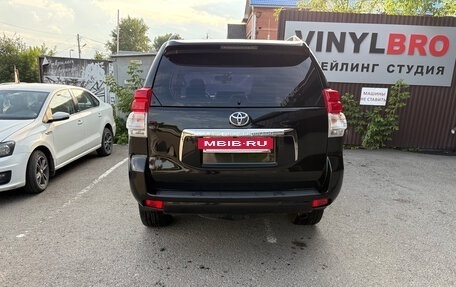 Toyota Land Cruiser Prado 150 рестайлинг 2, 2010 год, 2 300 000 рублей, 4 фотография