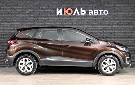 Renault Kaptur I рестайлинг, 2017 год, 1 800 000 рублей, 10 фотография