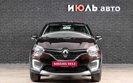 Renault Kaptur I рестайлинг, 2017 год, 1 800 000 рублей, 3 фотография