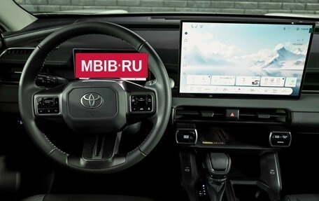 Toyota RAV4, 2025 год, 4 070 000 рублей, 18 фотография