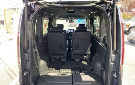 Honda Stepwgn, 2022 год, 2 160 520 рублей, 24 фотография