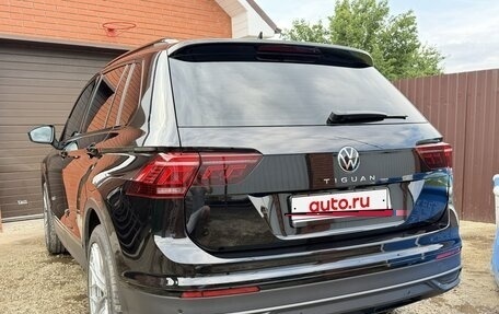 Volkswagen Tiguan II, 2021 год, 3 700 000 рублей, 4 фотография