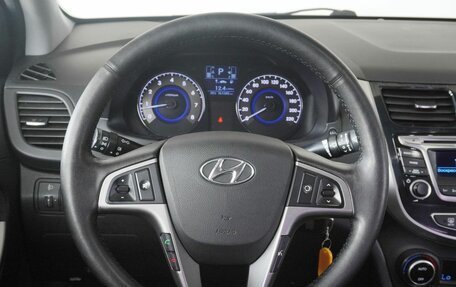 Hyundai Solaris II рестайлинг, 2015 год, 1 119 000 рублей, 10 фотография