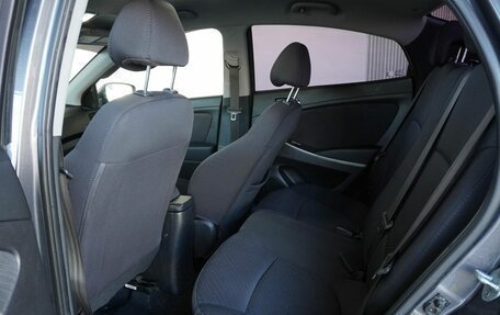 Hyundai Solaris II рестайлинг, 2015 год, 1 119 000 рублей, 18 фотография