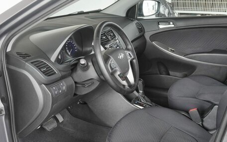 Hyundai Solaris II рестайлинг, 2015 год, 1 119 000 рублей, 17 фотография