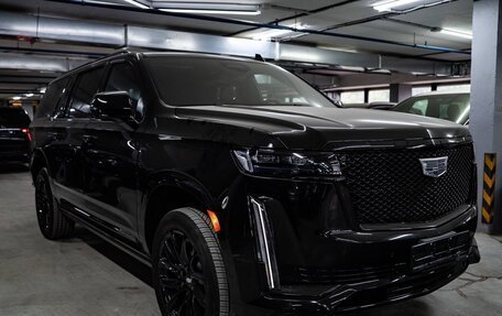 Cadillac Escalade V, 2024 год, 16 000 000 рублей, 30 фотография