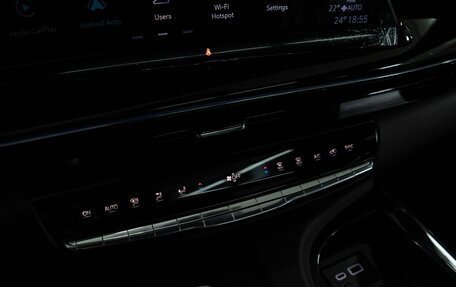 Cadillac Escalade V, 2024 год, 16 000 000 рублей, 28 фотография