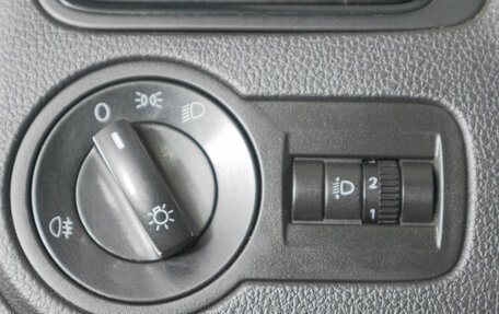 Volkswagen Polo VI (EU Market), 2012 год, 649 000 рублей, 18 фотография