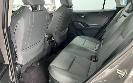Toyota RAV4, 2025 год, 6 230 000 рублей, 16 фотография