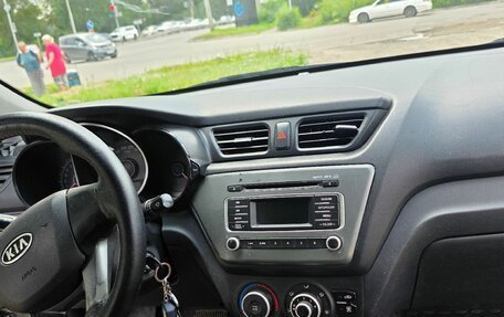 KIA Rio III рестайлинг, 2012 год, 650 000 рублей, 10 фотография