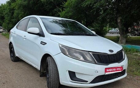 KIA Rio III рестайлинг, 2012 год, 650 000 рублей, 2 фотография