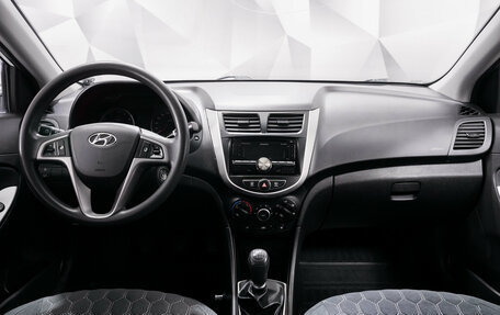 Hyundai Solaris II рестайлинг, 2014 год, 1 077 000 рублей, 11 фотография