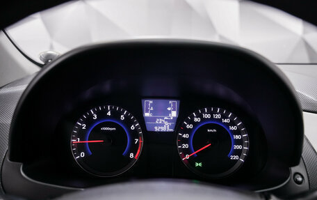 Hyundai Solaris II рестайлинг, 2014 год, 1 077 000 рублей, 15 фотография