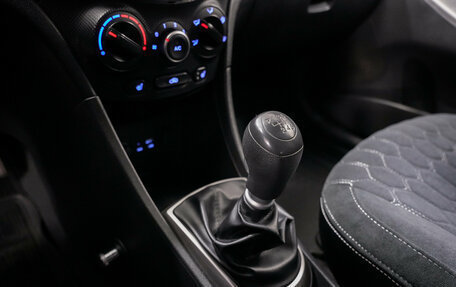 Hyundai Solaris II рестайлинг, 2014 год, 1 077 000 рублей, 17 фотография