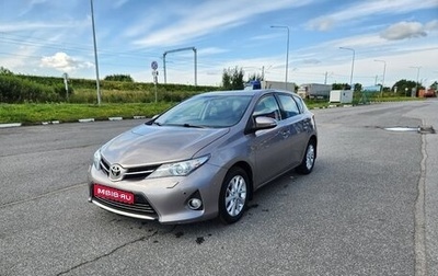 Toyota Auris II, 2013 год, 1 100 000 рублей, 1 фотография
