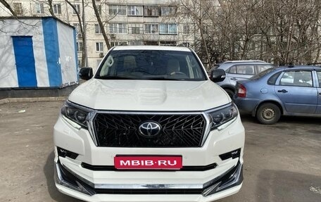 Toyota Land Cruiser Prado 150 рестайлинг 2, 2021 год, 8 200 000 рублей, 1 фотография