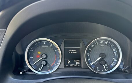 Toyota Auris II, 2013 год, 1 100 000 рублей, 11 фотография