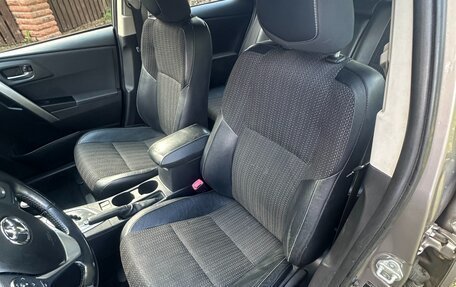 Toyota Auris II, 2013 год, 1 100 000 рублей, 16 фотография