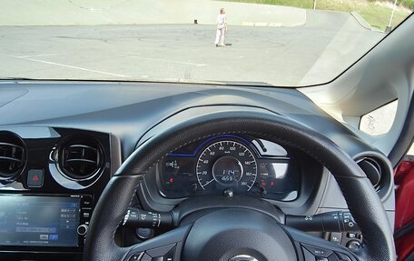 Nissan Note II рестайлинг, 2018 год, 1 330 000 рублей, 11 фотография