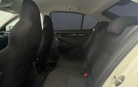 Skoda Octavia, 2015 год, 1 100 000 рублей, 15 фотография