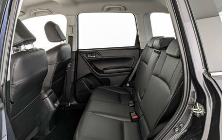 Subaru Forester, 2017 год, 2 425 000 рублей, 18 фотография