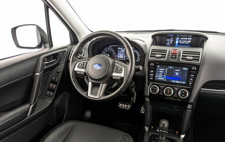 Subaru Forester, 2017 год, 2 425 000 рублей, 28 фотография