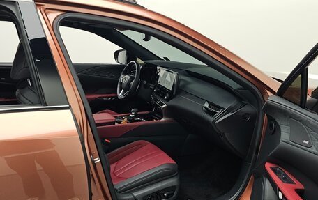 Lexus RX IV рестайлинг, 2024 год, 10 940 000 рублей, 16 фотография