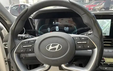 Hyundai Elantra, 2023 год, 1 330 777 рублей, 11 фотография