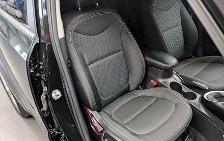 KIA Soul II рестайлинг, 2016 год, 1 450 000 рублей, 22 фотография