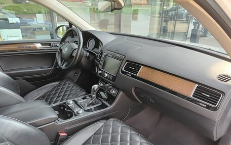 Volkswagen Touareg III, 2018 год, 3 780 000 рублей, 13 фотография
