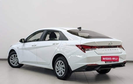 Hyundai Elantra, 2022 год, 2 055 000 рублей, 7 фотография
