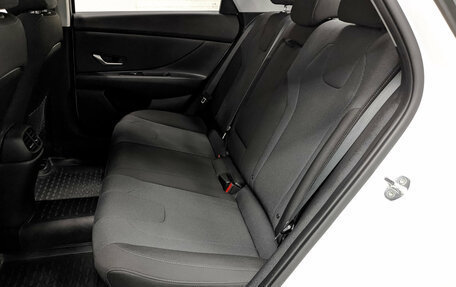 Hyundai Elantra, 2022 год, 2 055 000 рублей, 17 фотография