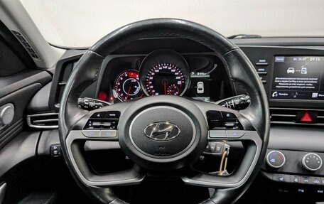 Hyundai Elantra, 2022 год, 2 055 000 рублей, 21 фотография