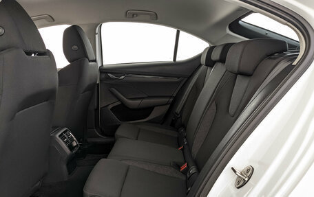 Skoda Octavia IV, 2021 год, 2 460 000 рублей, 17 фотография