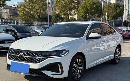 Volkswagen Lavida, 2024 год, 1 450 000 рублей, 3 фотография