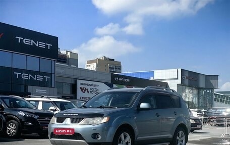 Mitsubishi Outlander III рестайлинг 3, 2007 год, 1 075 000 рублей, 1 фотография
