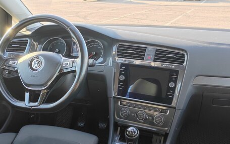 Volkswagen Golf VII, 2019 год, 1 625 000 рублей, 6 фотография
