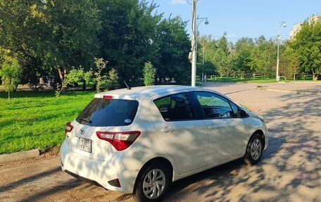 Toyota Vitz, 2019 год, 950 000 рублей, 7 фотография