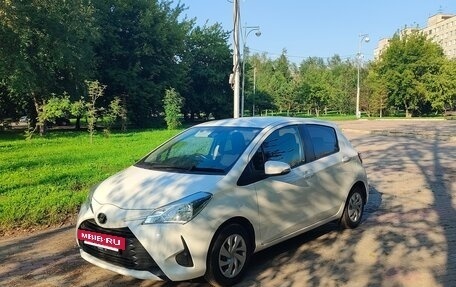 Toyota Vitz, 2019 год, 950 000 рублей, 3 фотография
