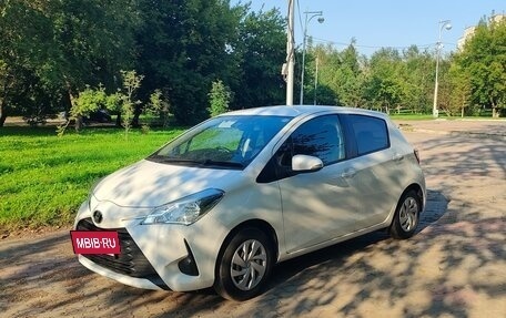 Toyota Vitz, 2019 год, 950 000 рублей, 6 фотография