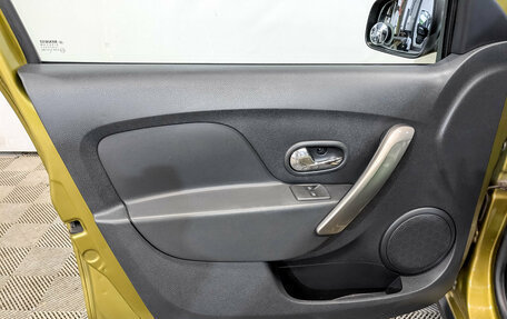 Renault Sandero II рестайлинг, 2016 год, 1 095 000 рублей, 19 фотография