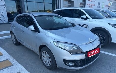 Renault Megane III, 2013 год, 790 000 рублей, 2 фотография