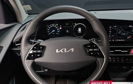 KIA Niro, 2022 год, 1 990 123 рублей, 8 фотография